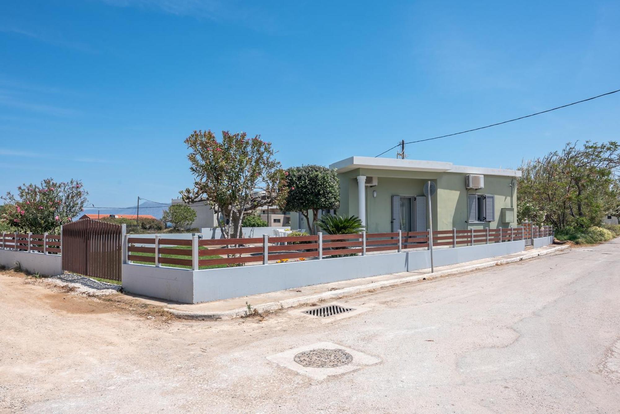 Lahardi - Seaside House Villa Kissamos Bagian luar foto